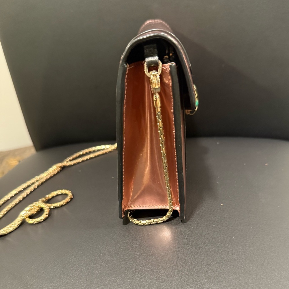 🔥24HR SALE🔥 Authentic Bvlgari Serpenti Forever Metallic Pink WOC - Picture 6 of 14